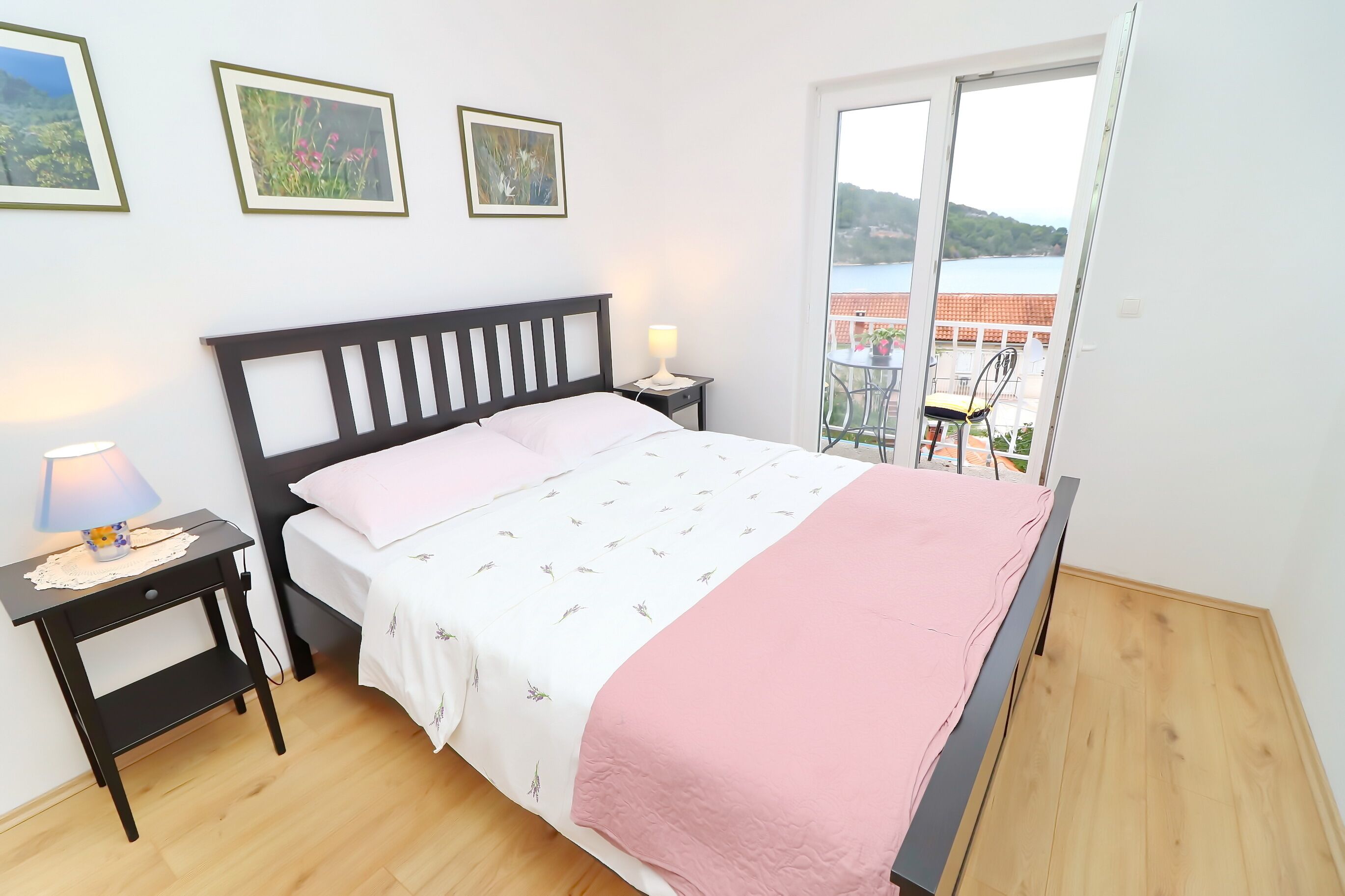 아파트 (Standard One Bedroom Apartment) | 3 개의 침실, 유아용 침대
