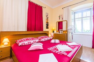 Double Room (Double Room)