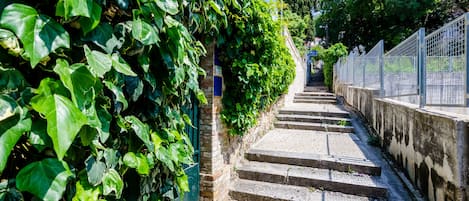 Appartement (Two Bedroom Apartment with Garden) | Exterieur