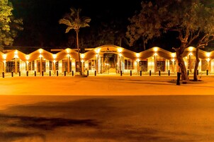 Fachada de la propiedad