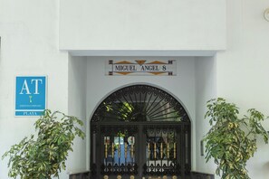 AuĂendetails