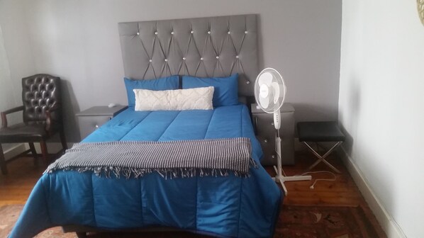 21 bedrooms, iron/ironing board, WiFi, bed sheets - FULLY FURNISHED HOME FOR YOU (Germiston)
