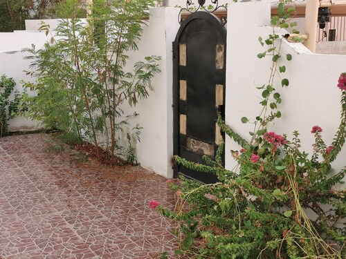 Luxury 2 bed room house  in a quiet neighbourhood