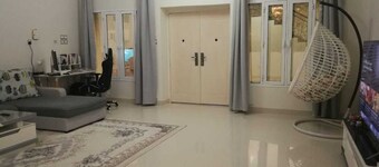 Luxury 2 bed room house  in a quiet neighbourhood