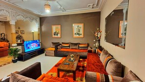 TV, video games - Oranger Marrakech Appartement Vacance (Marrakech)