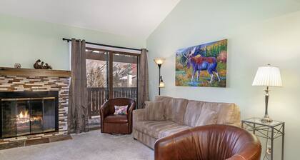 C305 W Beaver Creek Blvd 2 Bedroom Condo by RedAwning
