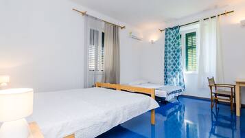 Estúdio (Apartments Eos & Vespera - Studio Apa) | 1 quarto, ferros/tábuas de passar roupa, Wi-Fi de cortesia