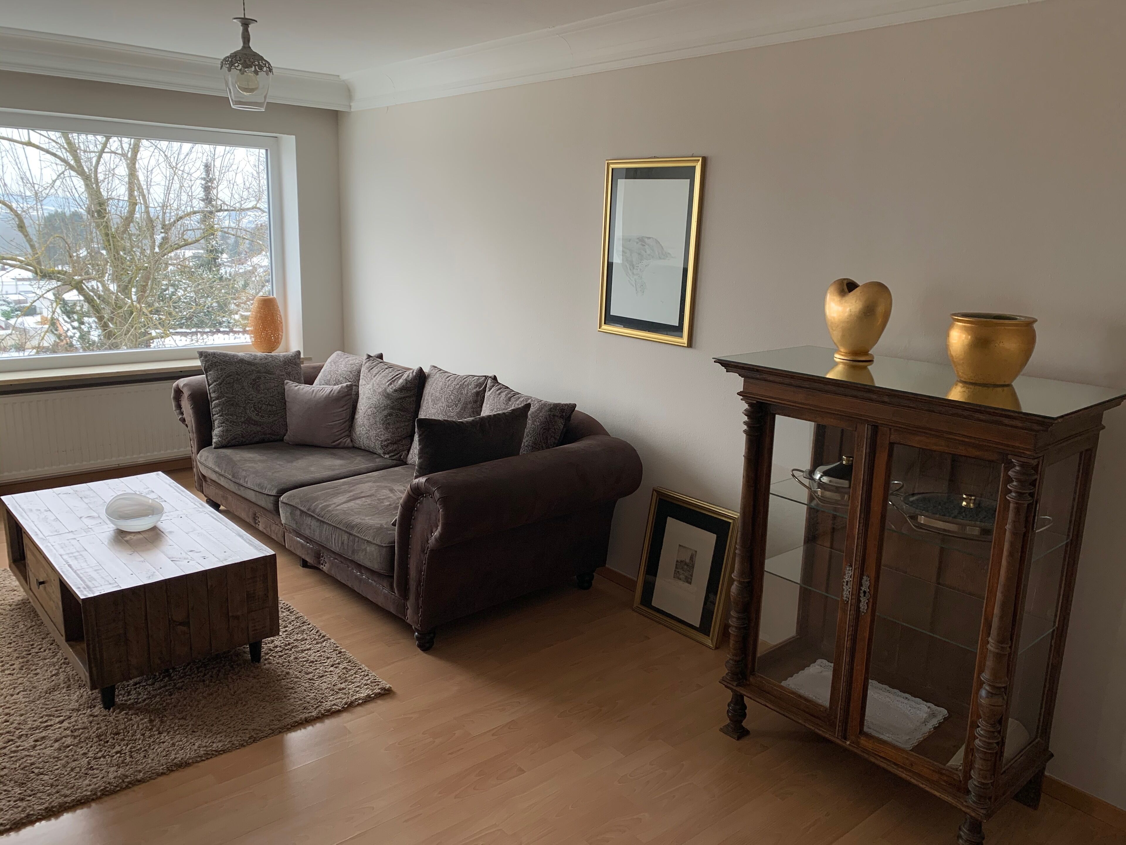 Exclusive Apartment | Living area | 38-inch flat-screen TV with satellite channels, TV