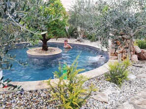 屋外プール、温水プール