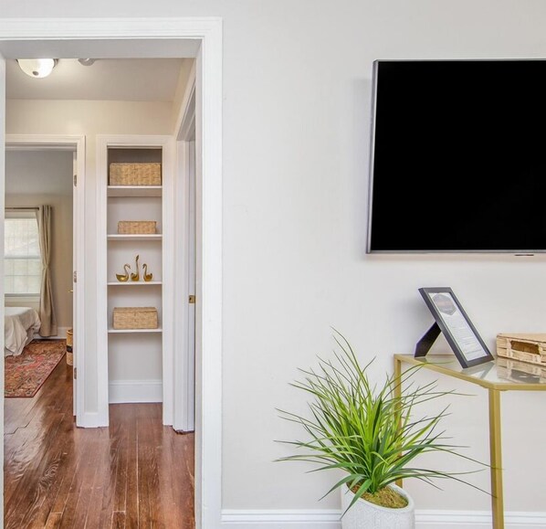 2 Schlafzimmer, Bügeleisen/Bügelbrett, WLAN, Bettwäsche