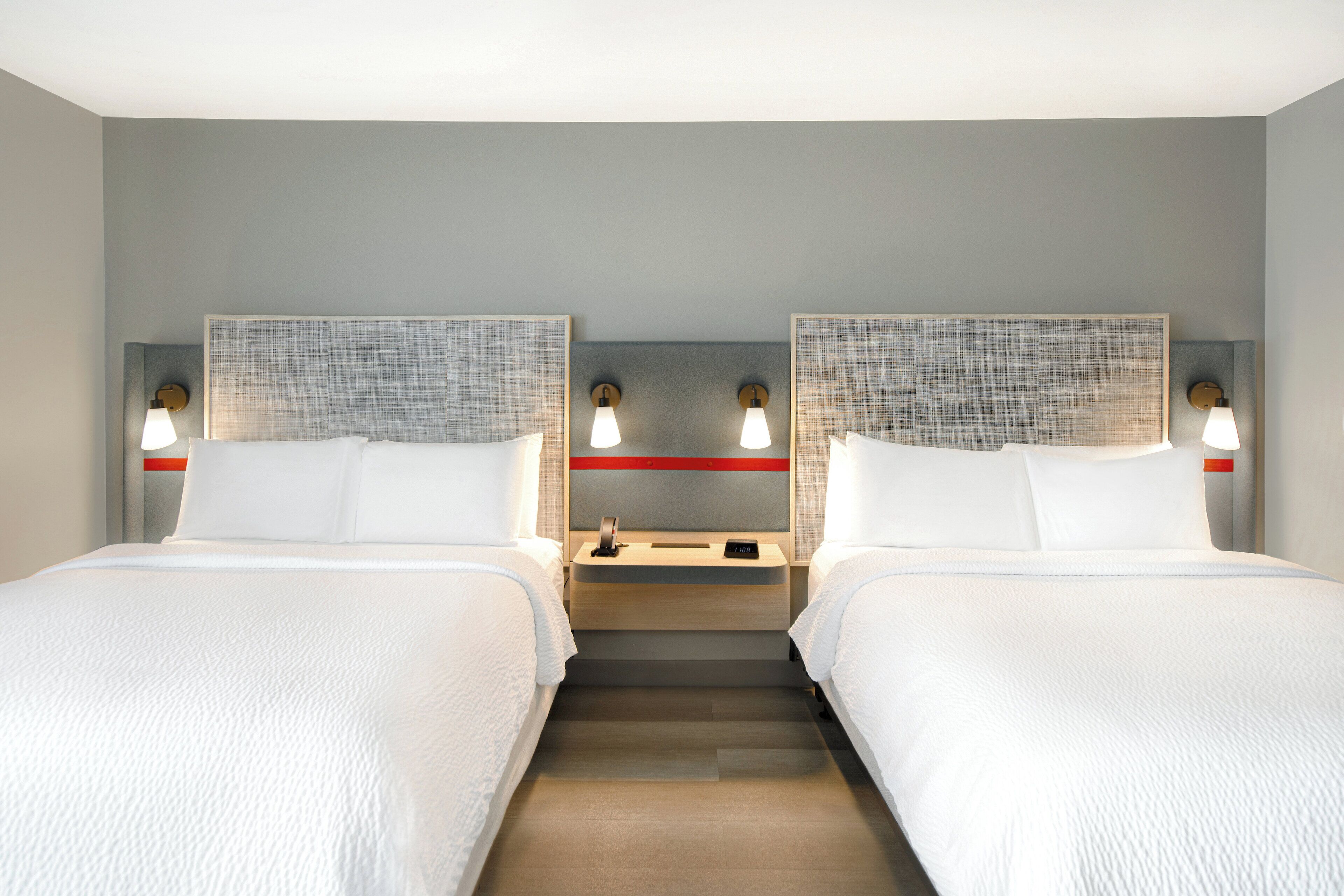 premium bedding, in-room safe, desk, laptop workspace