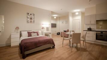 City Studio | Living area | Flat-screen TV