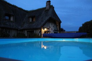 Piscine extérieure, piscine chauffée