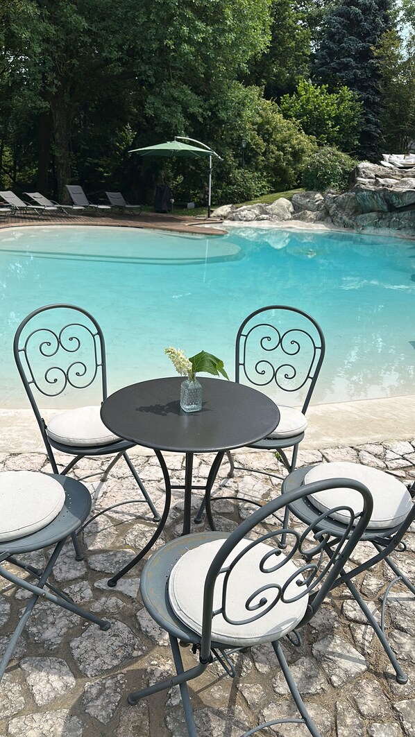 Piscina all'aperto