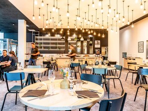 Lunch and dinner served