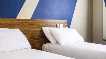 Double Room, 1 Double Bed, Accessible | Desk, laptop workspace, blackout curtains, iron/ironing board