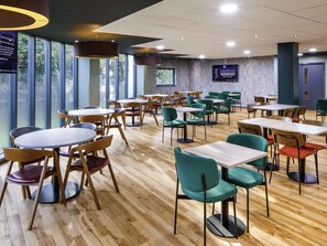 Restaurant - Ibis Budget Heathrow Terminal 5 (Slough)