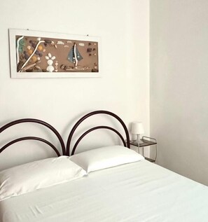 1 habitación y ropa de cama 