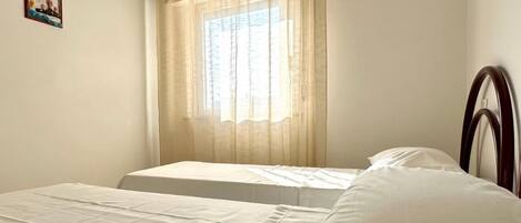 2 chambres, draps fournis