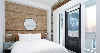 Sonder by Marriott Bonvoy Gare Saint Denis Apartments Downtown