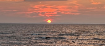 Lake Superior shoreline in Paradise, MI