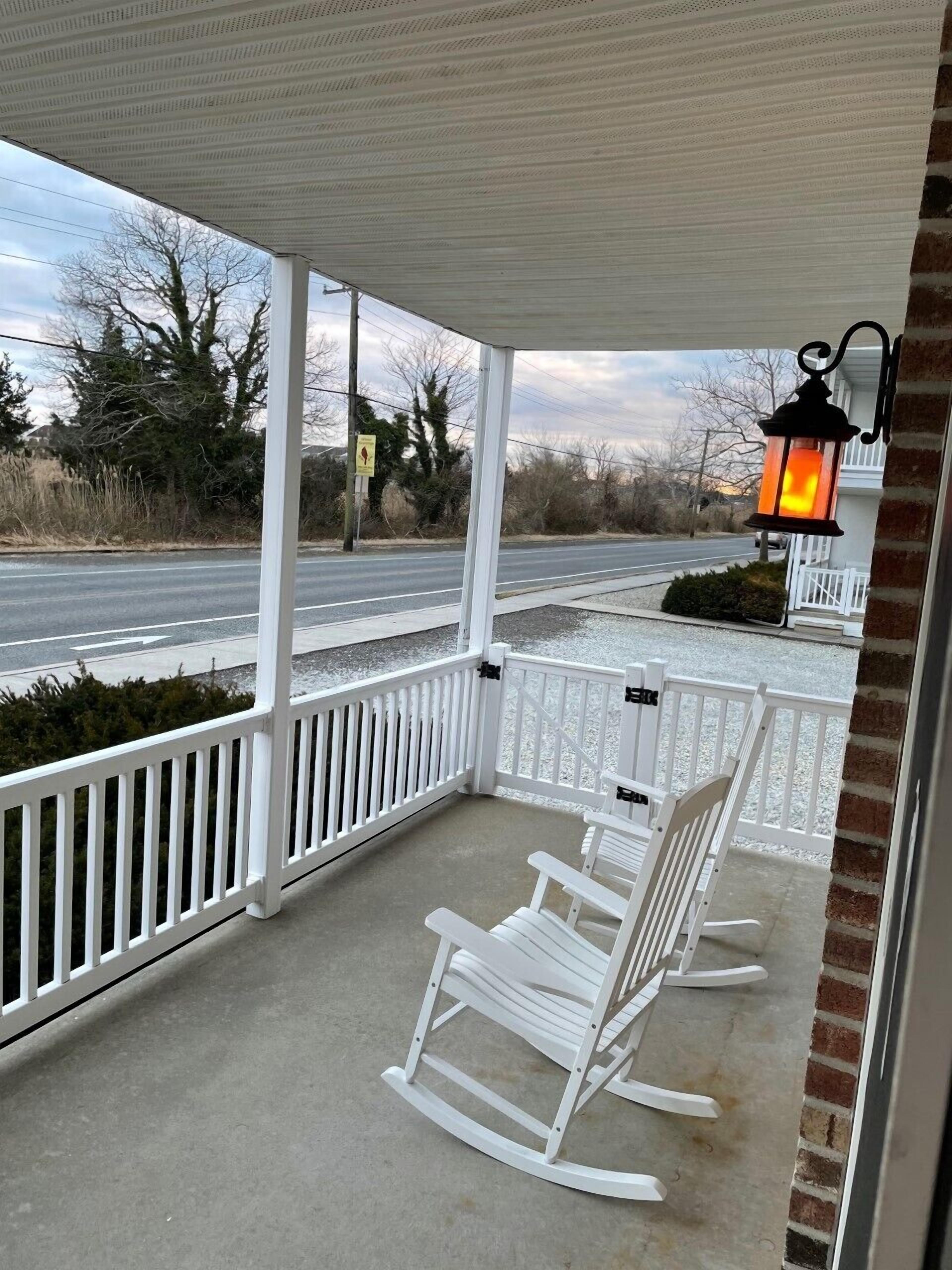 GREAT CONDO!  Well equipped and ready for the summer!