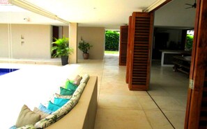 Basic House | Living room - Casa Quinta con Piscina Privada Girardot (Girardot)