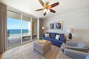 Smart TV - Azure 516 ~ BeachFront 3BR/3BA ~ Sleeps 10 ~ Wow! (Fort Walton Beach)