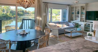 Serenity Over the Lagoon-- 3 BR/3 BA Villa w/ Lagoon Views! 8 Min walk to Beach!