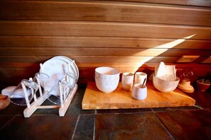 Unclassified image, 3 of 29, button