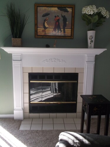 lake front 2 br condo close to bsu