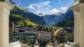 Titlis Suite | Premium bedding, down comforters, pillowtop beds, free minibar items