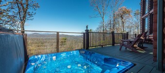 Rock Garden Roost | Stunning Mountain Views, Hot Tub, Game Room & Fire Pit!