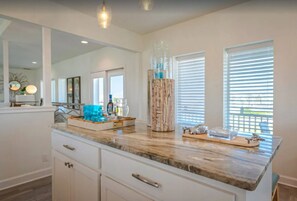 Interior - Sandcastle Beach House, Ocean Views, 5Bed 4.5Bath, Huge Outdoor Private Pool (Port Aransas,)