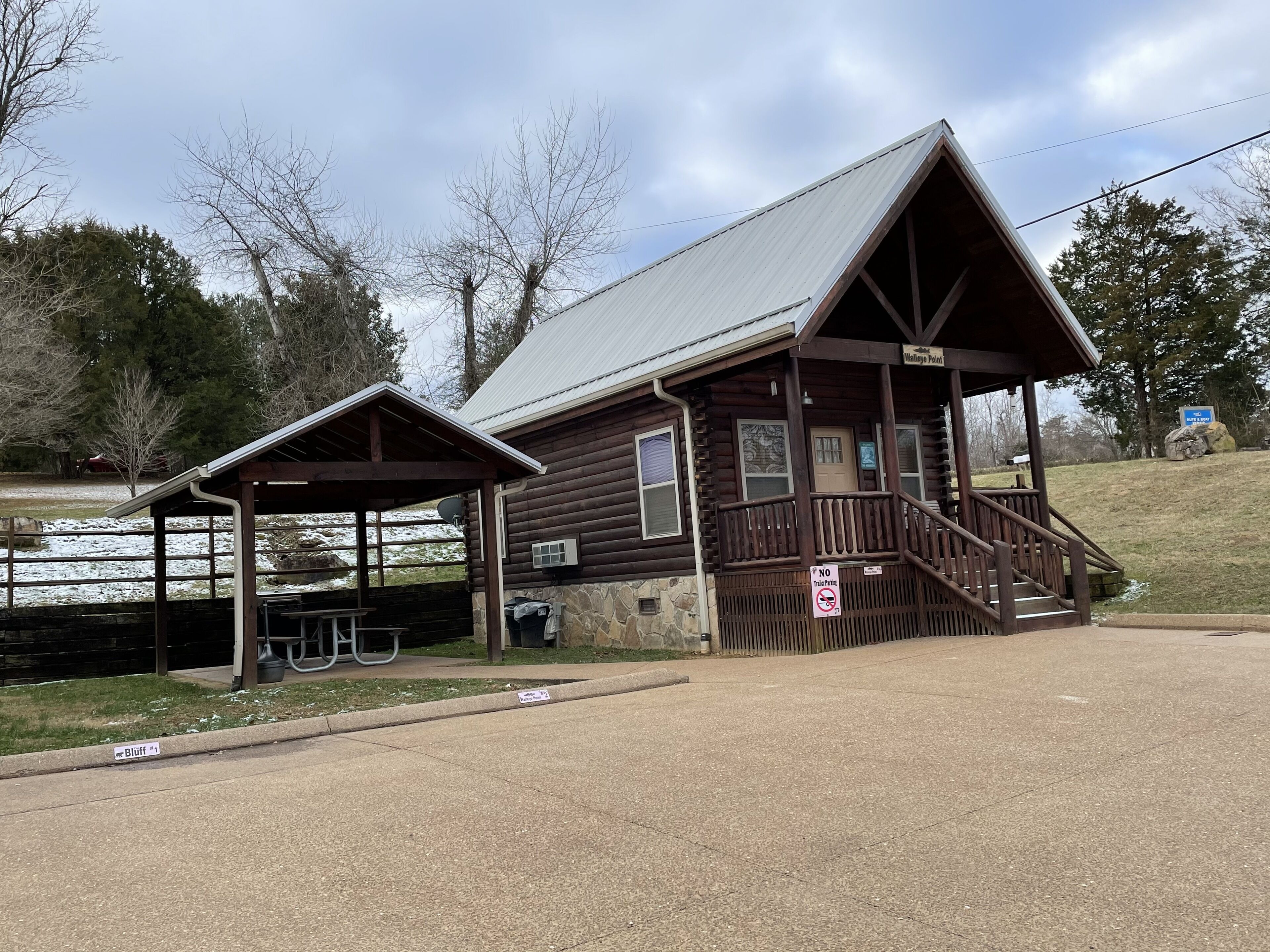 Walleye Point sits about 300 yds from East Port Marina and Dale Hollow Lake