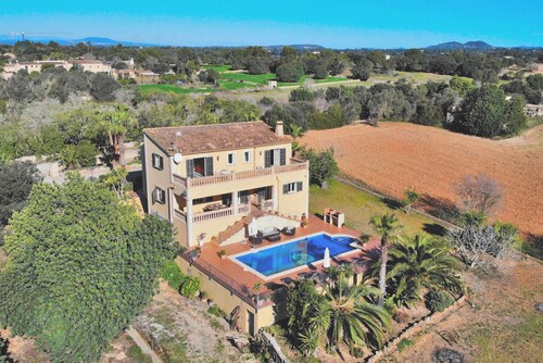 Can Claret Gran 176 wonderful villa with private pool, large terrace, air conditioning and WiFi