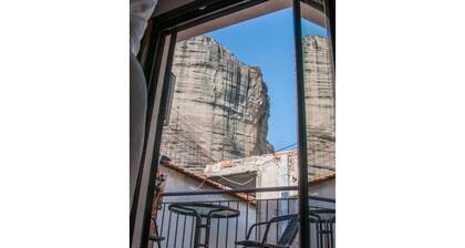 Historic Luxury House in the Heart of Meteora