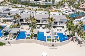 On the beach, sun loungers, beach umbrellas, beach towels - 1 Homes Cabo (Cabo San Lucas)