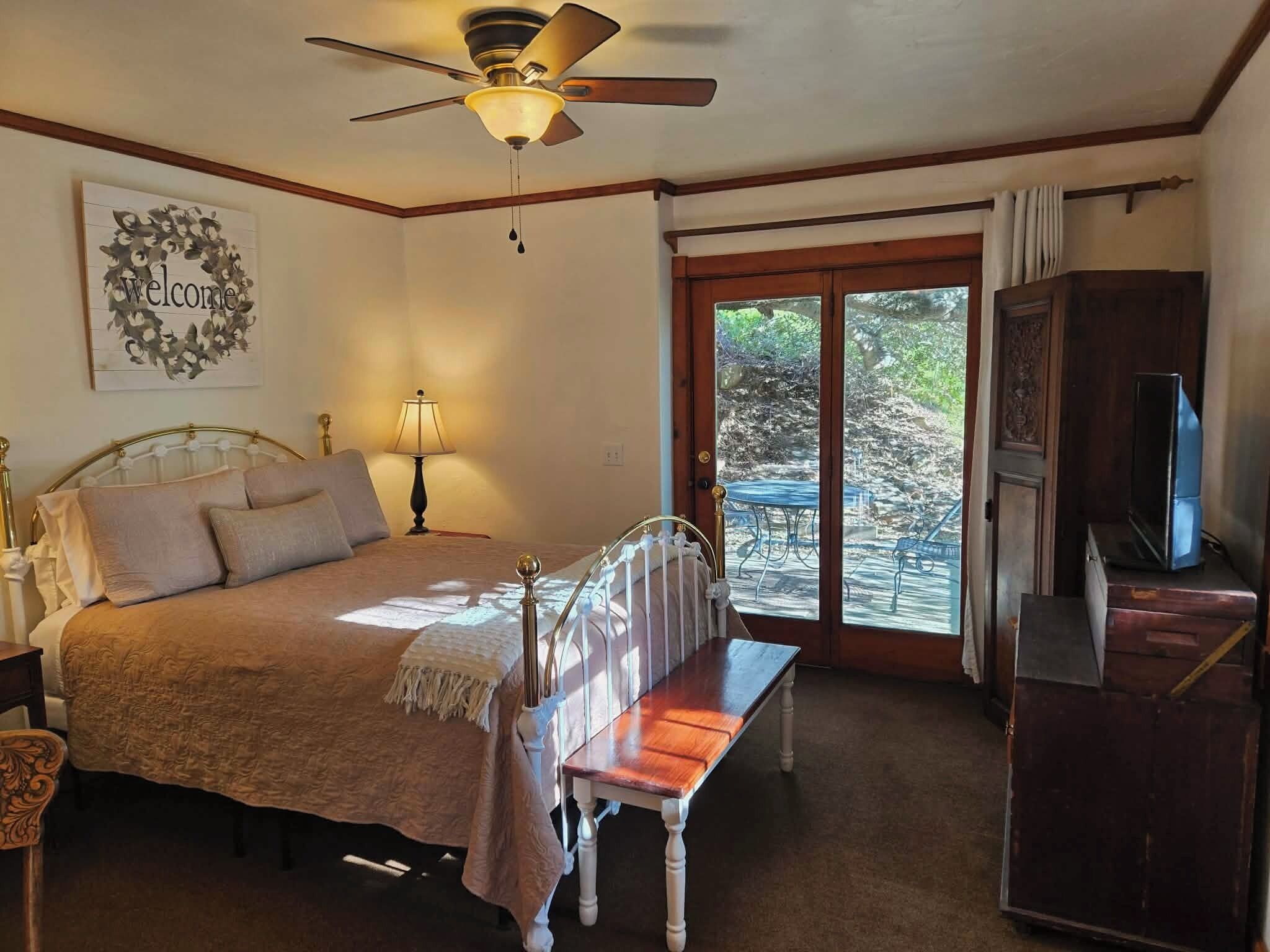 1 bedroom, iron/ironing board, free WiFi, bed sheets