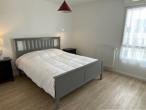 2 chambres, accès au Wi-Fi (inclus)