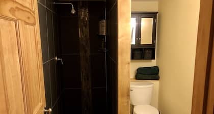 Comfortable apartment with spectacular mountain and ocean views.