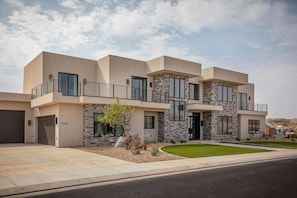 Exterior - Majestic Views (St. George)