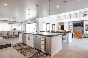 House, Multiple Beds (Majestic Views) | Private kitchen | Dishwasher, paper towels - Majestic Views (St. George)