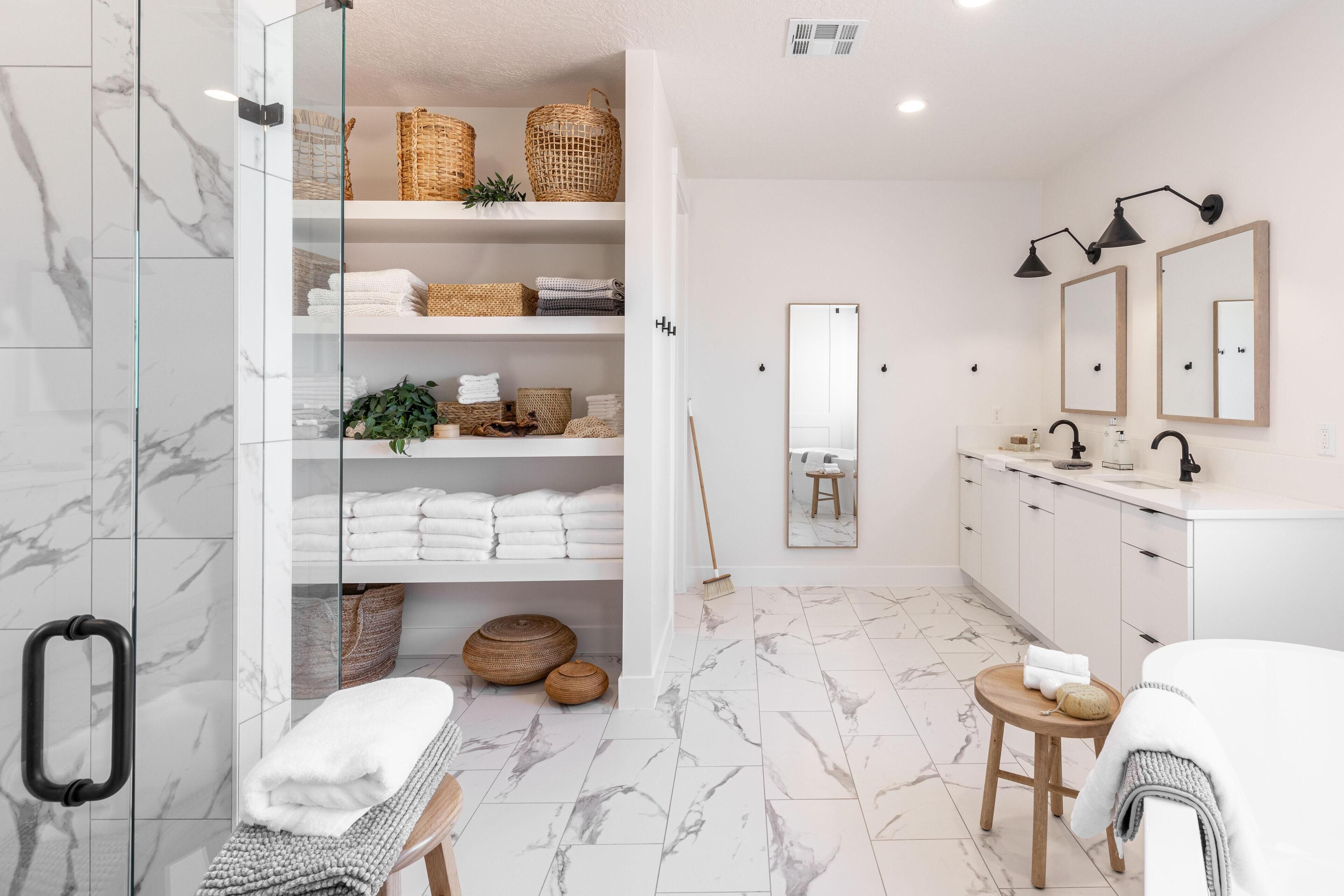 House, Multiple Beds (Destination Ledges Utah) | Bathroom | Towels