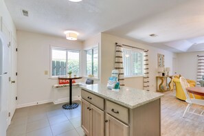 Interior - Furnished Patio: Hilton Head Island Resort Cottage (Hilton Head Island)