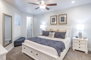 House, Multiple Beds (Making Memories)