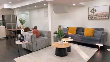 Téléviseur connecté, livres