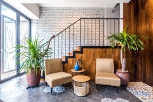 Zona de estar del vestíbulo