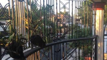 Quang cảnh ban công