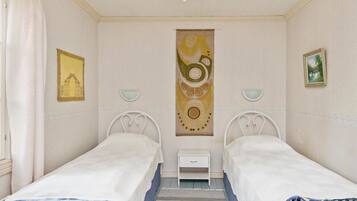 1 habitación y acceso a internet